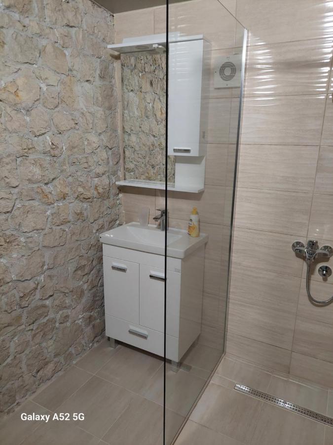 Apartments Litemo موستار المظهر الخارجي الصورة